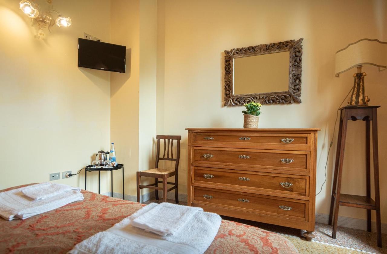 Agriturismo Villa Val D'Olivi Capodacqua  Kültér fotó