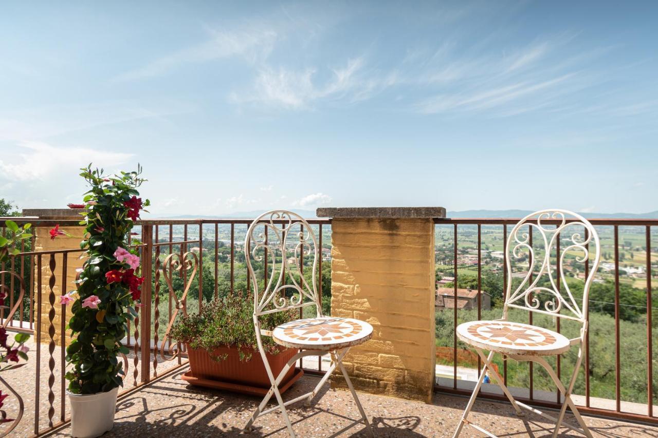 Agriturismo Villa Val D'Olivi Capodacqua  Kültér fotó