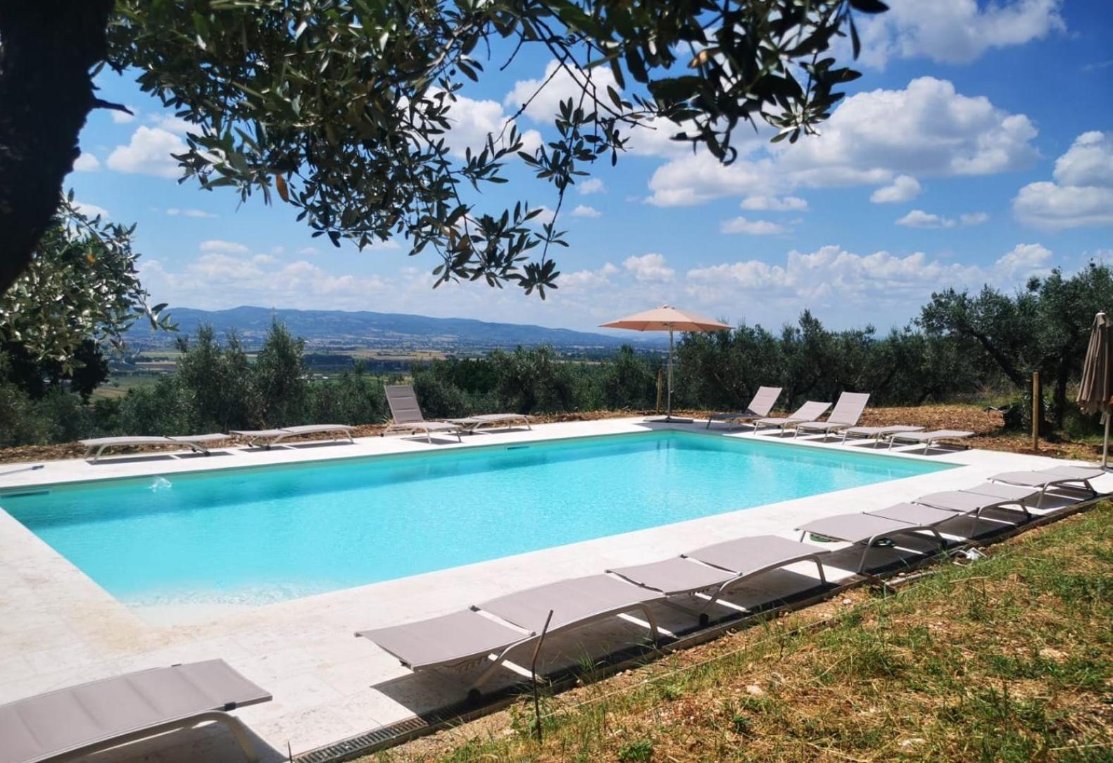 Agriturismo Villa Val D'Olivi Capodacqua  Kültér fotó