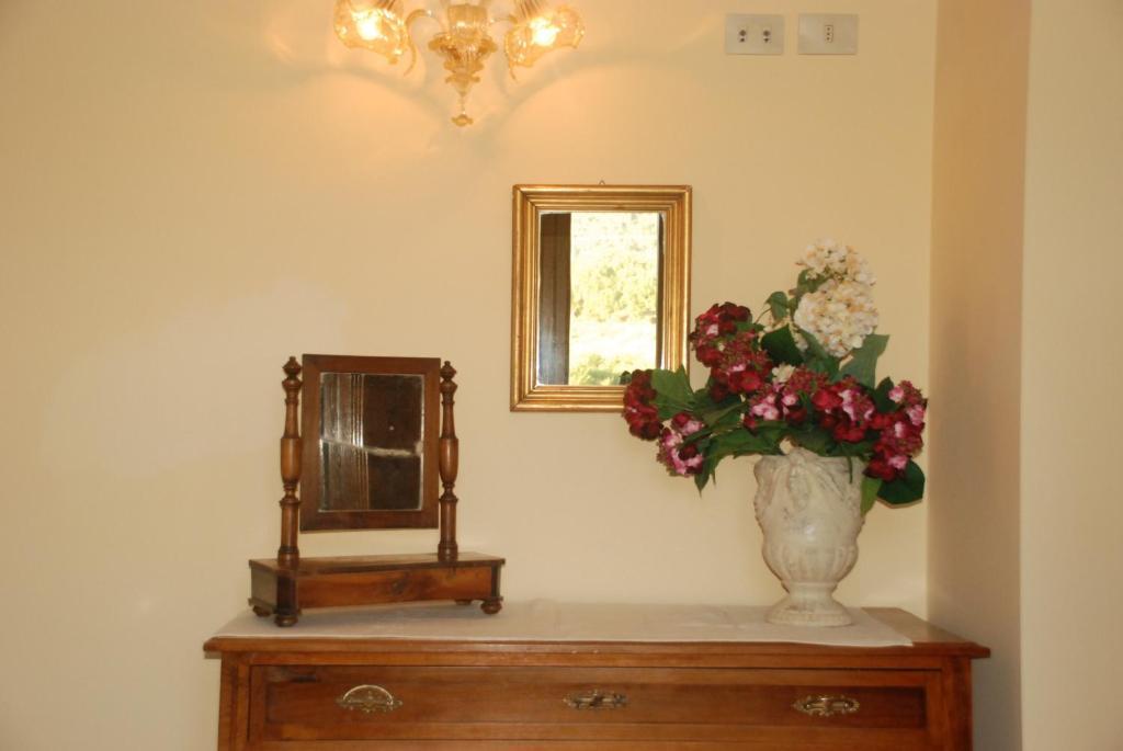 Agriturismo Villa Val D'Olivi Capodacqua  Kültér fotó