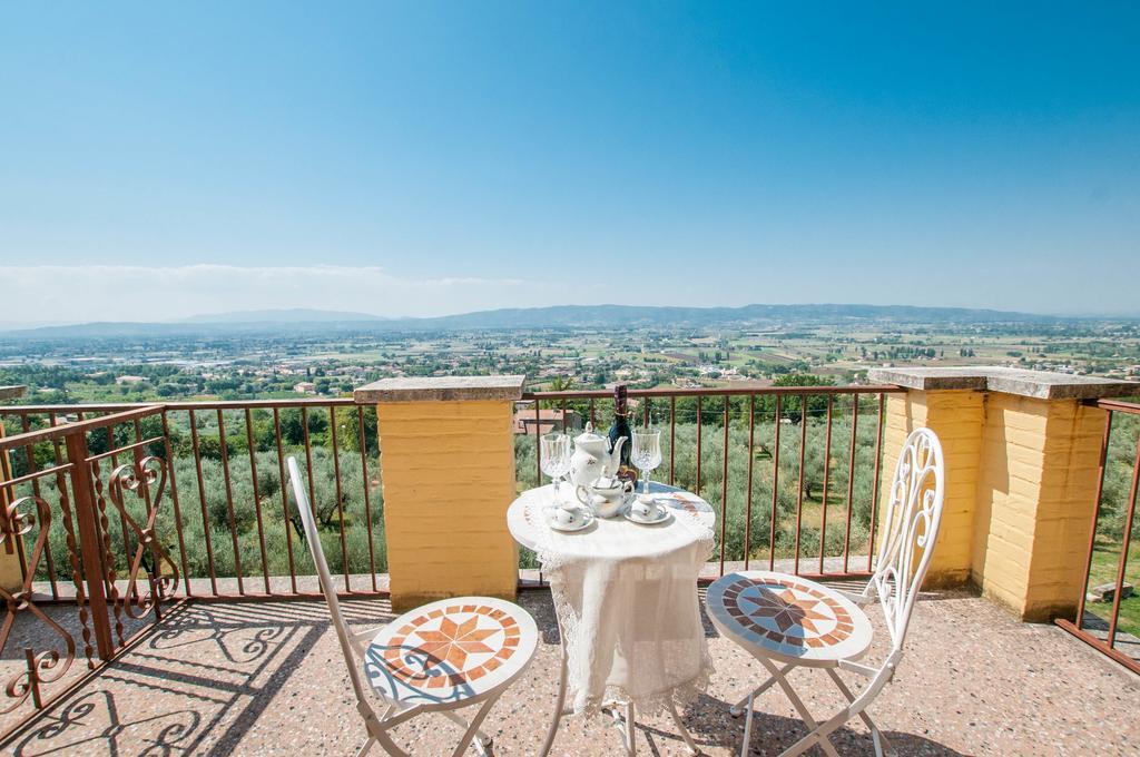 Agriturismo Villa Val D'Olivi Capodacqua  Kültér fotó